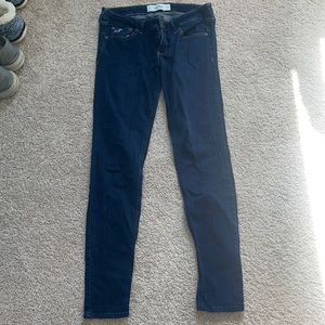 Hollister skinny jeans regular length